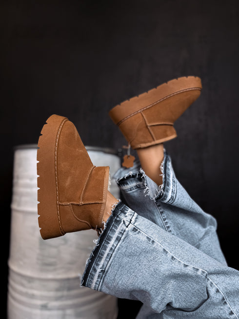 ZAMŠĀDAS UGG zābaki ar siltinājumu "SHUZIA LUX" - KARAMEĻU BRŪNS